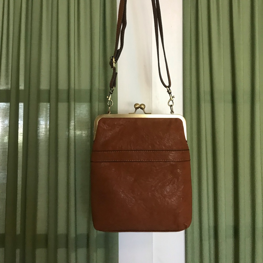 Bueno Brown Crossbody